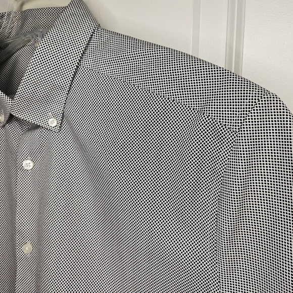 Calvin Klein Other - Calvin Klein CK Mens Dressy 100% Cotton Button Up White Black Office Shirt M